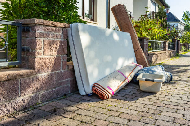 Best Junk Hauling Services  in Omak, WA